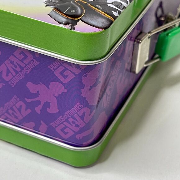 Plant vs Zombies Collectible Tin Lunchbox Game Carry Case Nerd Block GW2 2016 - Picture 9 of 16